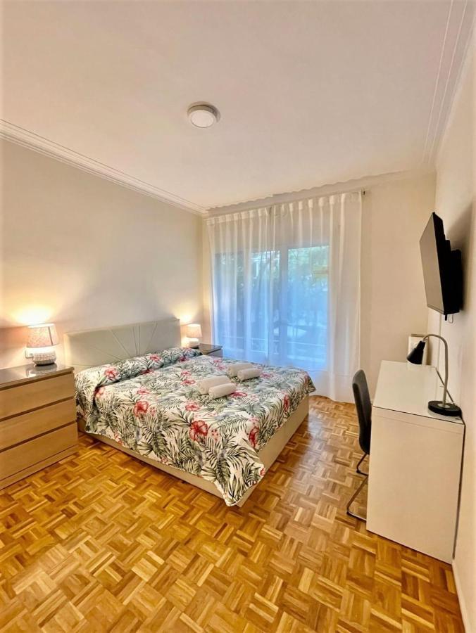 Villarroel Habitaciones Barcelona Ngoại thất bức ảnh