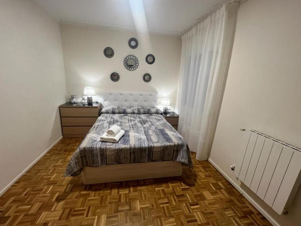 Villarroel Habitaciones Barcelona Ngoại thất bức ảnh